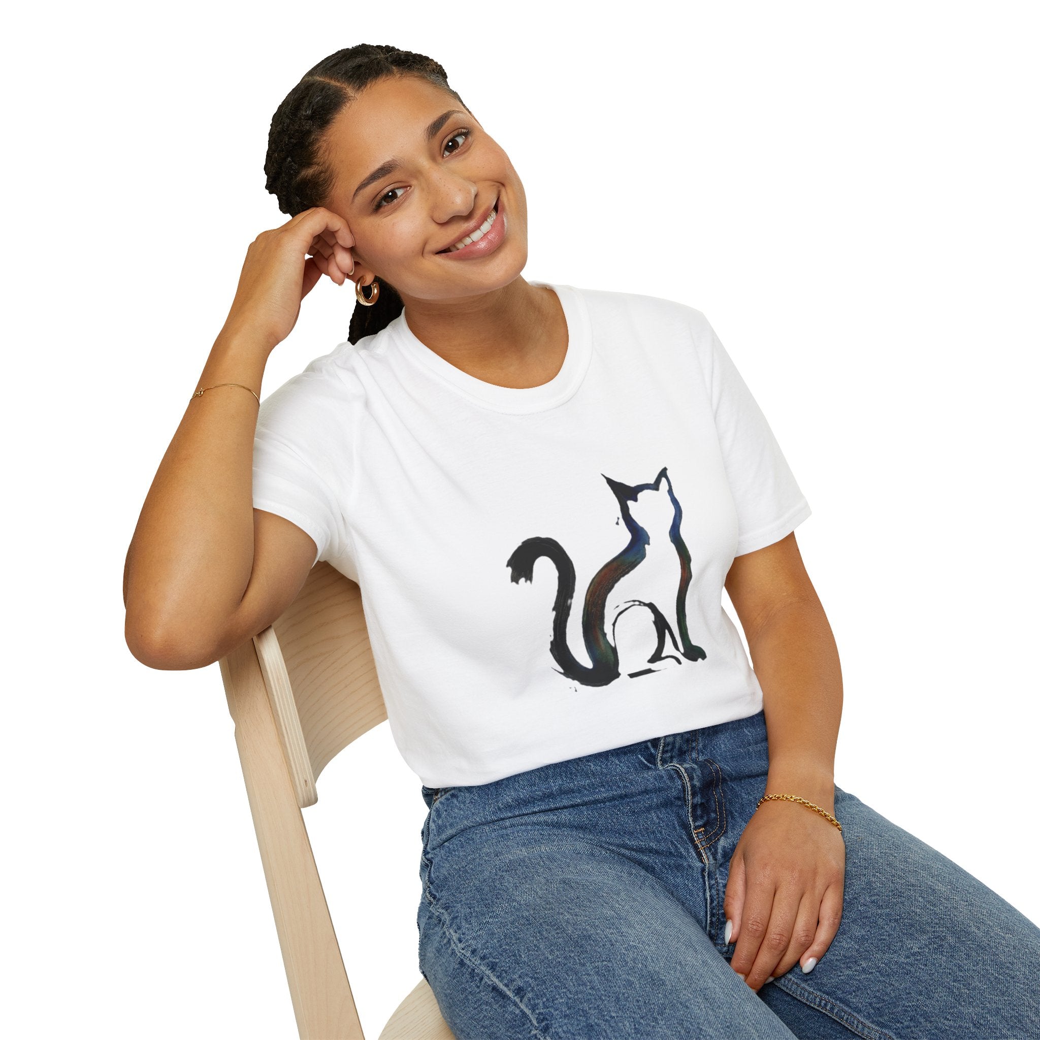 Silhouette Cat Illustration T-Shirt | Minimal Cat Artwork