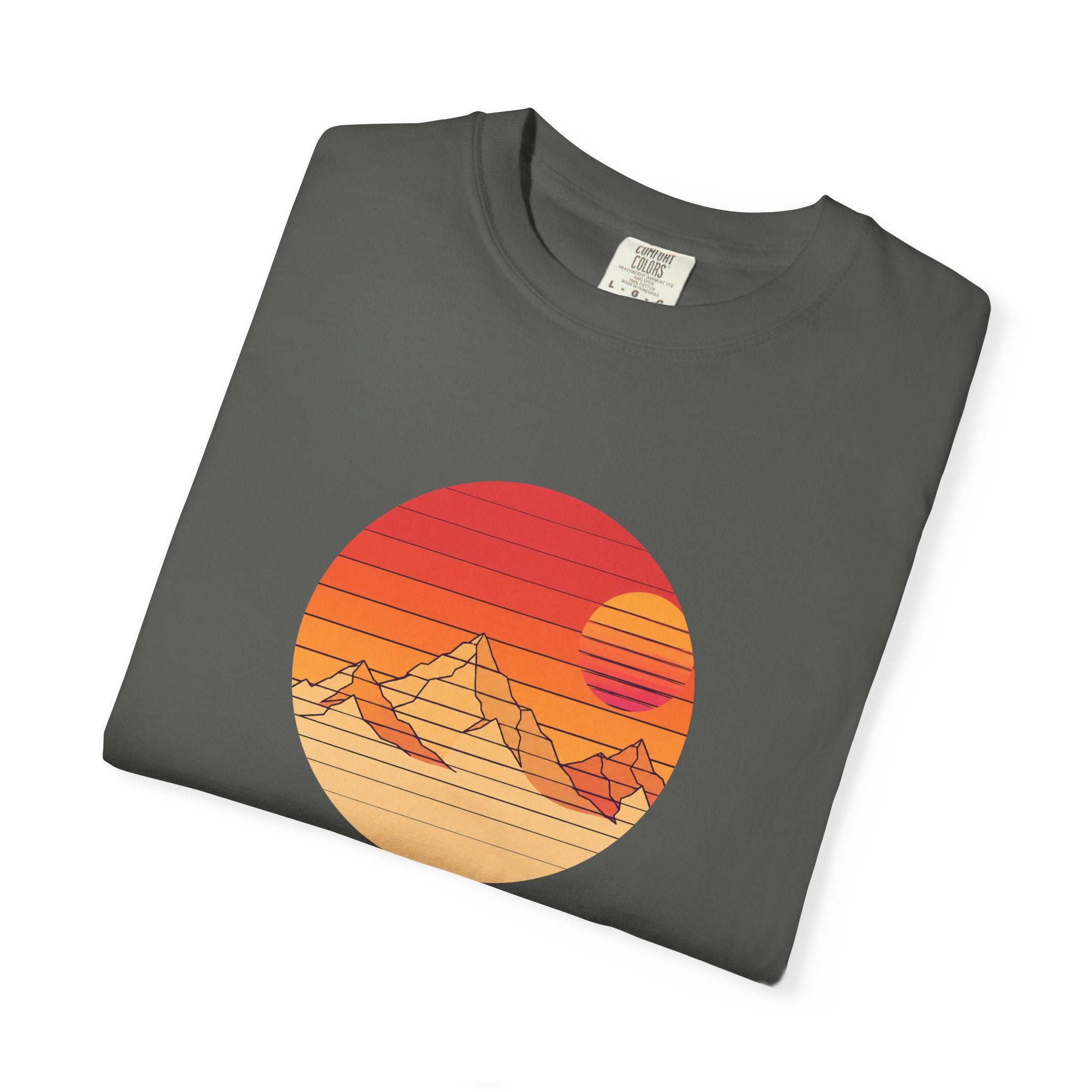 Retro Sunset Mountain T-shirt | Vintage Mountain Graphic Tee