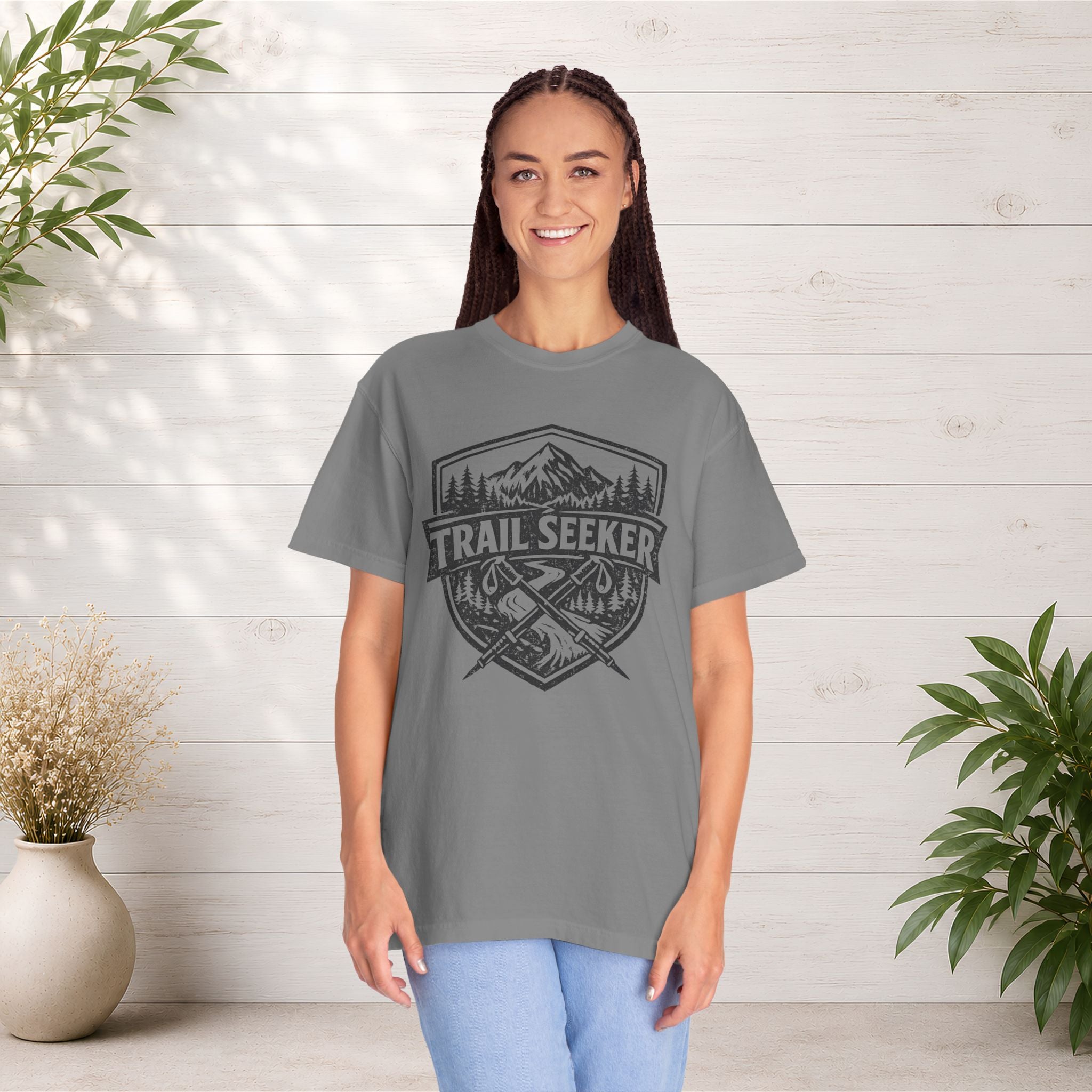 Trail Seeker T‑Shirt — Vintage Mountain Hiking Tee