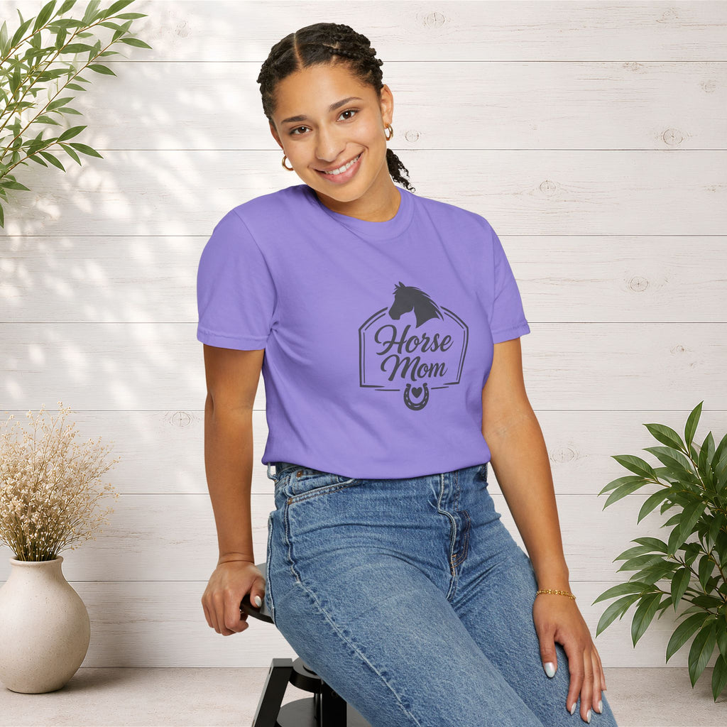 Horse Mom T-Shirt — Equestrian Tee with Horse Silhouette & Horseshoe