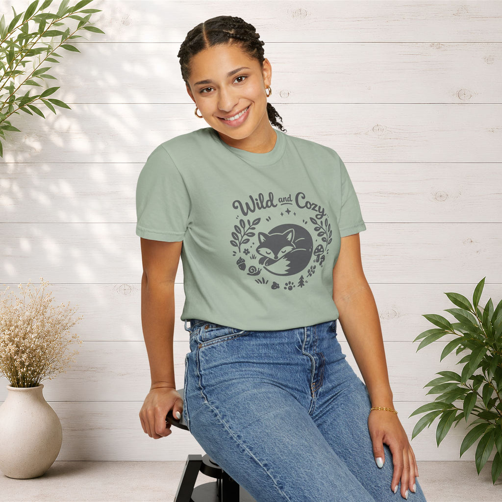 "Wild and Cozy" Fox Graphic T-Shirt