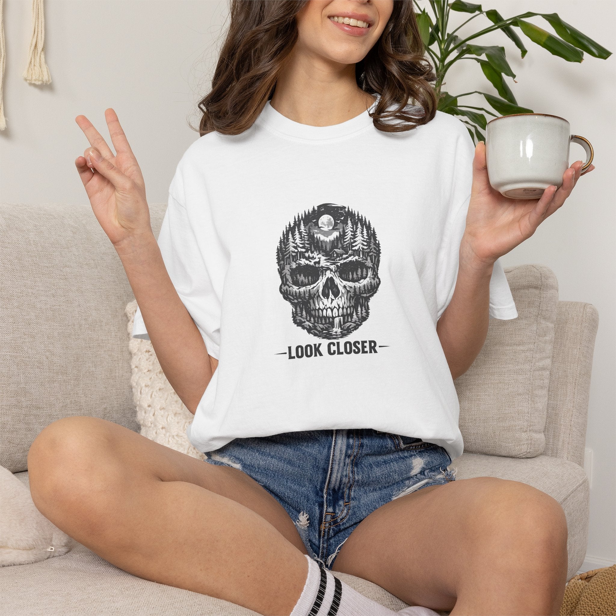 Skull Forest 'Look Closer' Graphic T-Shirt