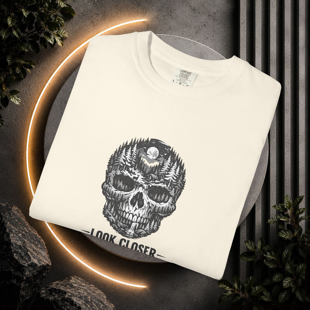Skull Forest 'Look Closer' Graphic T-Shirt