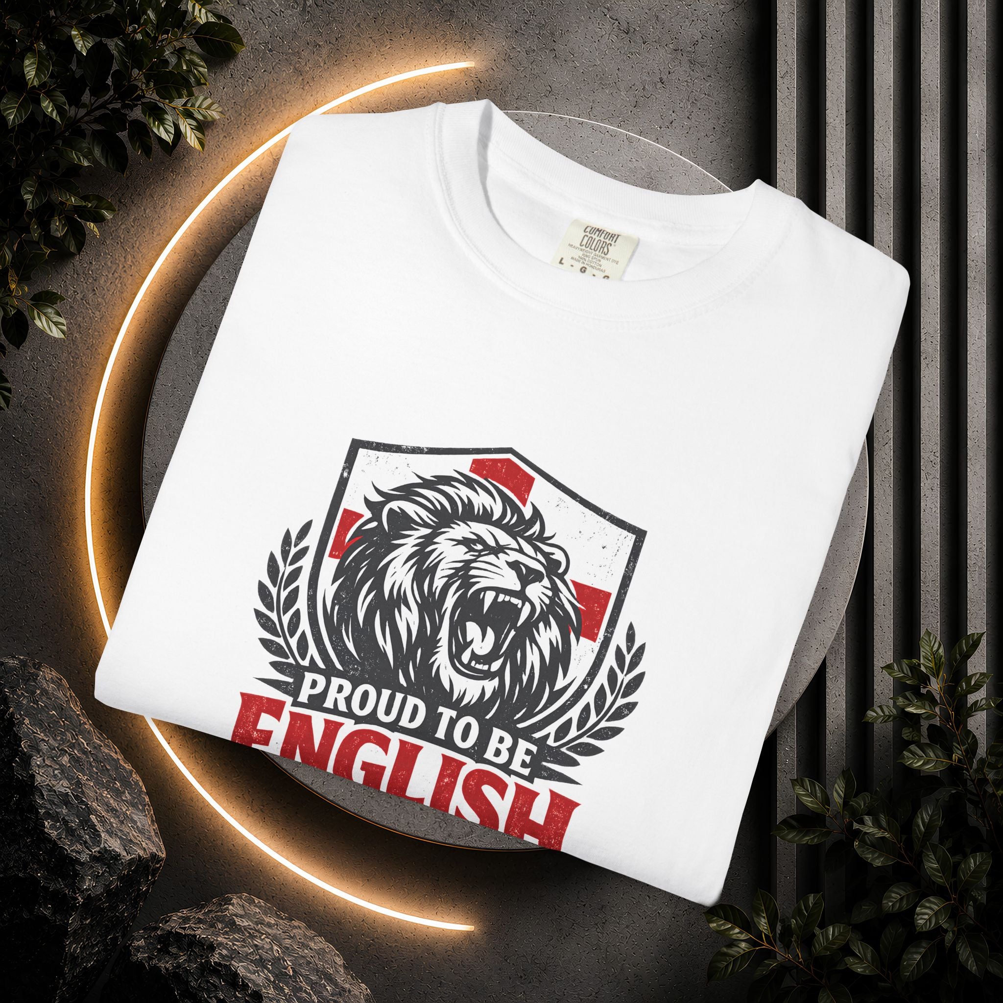 Proud to Be English T-Shirt — Lion Crest Tee