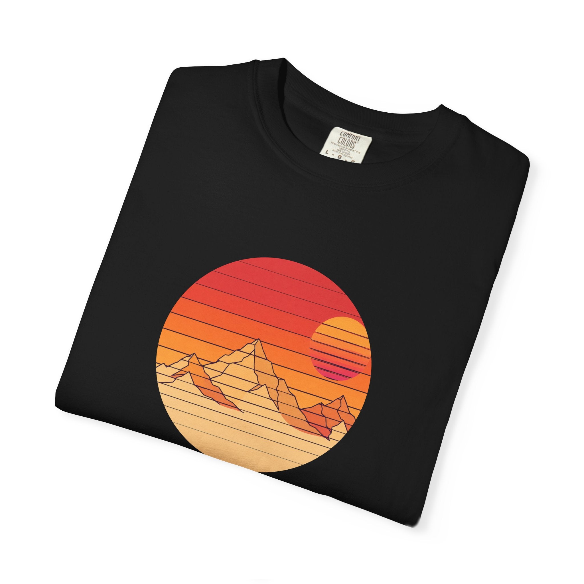 Retro Sunset Mountain T-shirt | Vintage Mountain Graphic Tee
