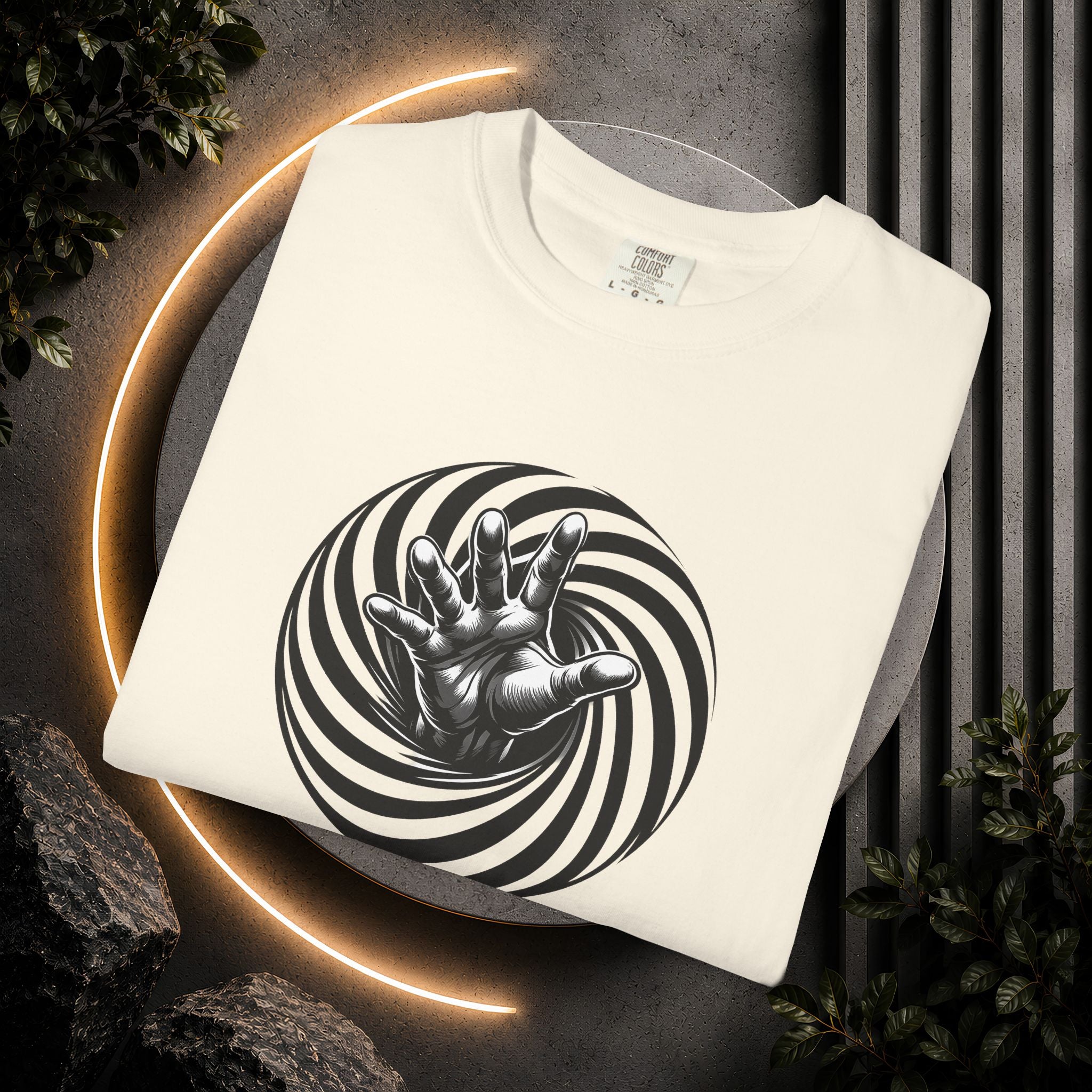Optical Spiral Hand Graphic T-Shirt