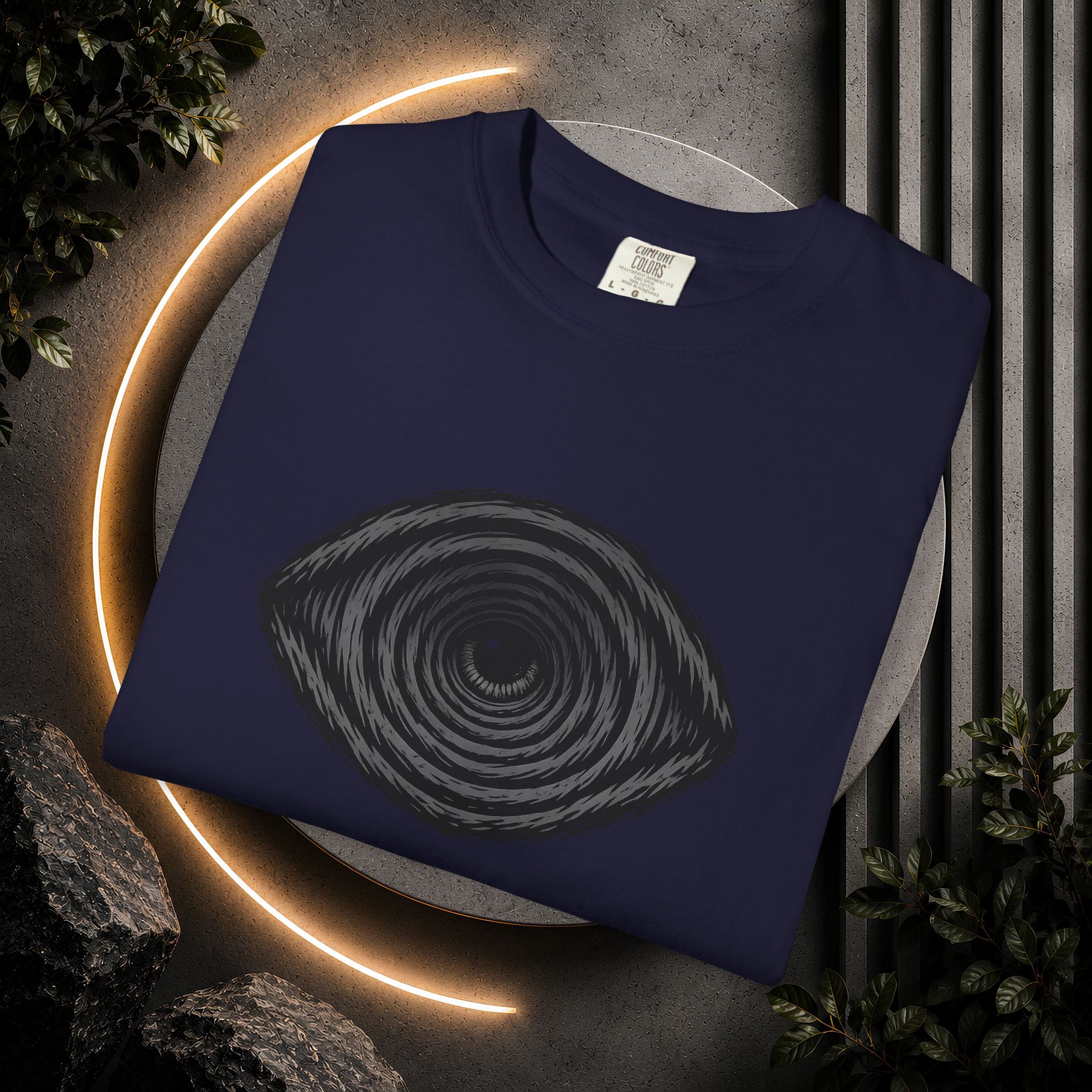 Tree Ring Eye Graphic T-Shirt — Nature-Inspired Minimalist Tee