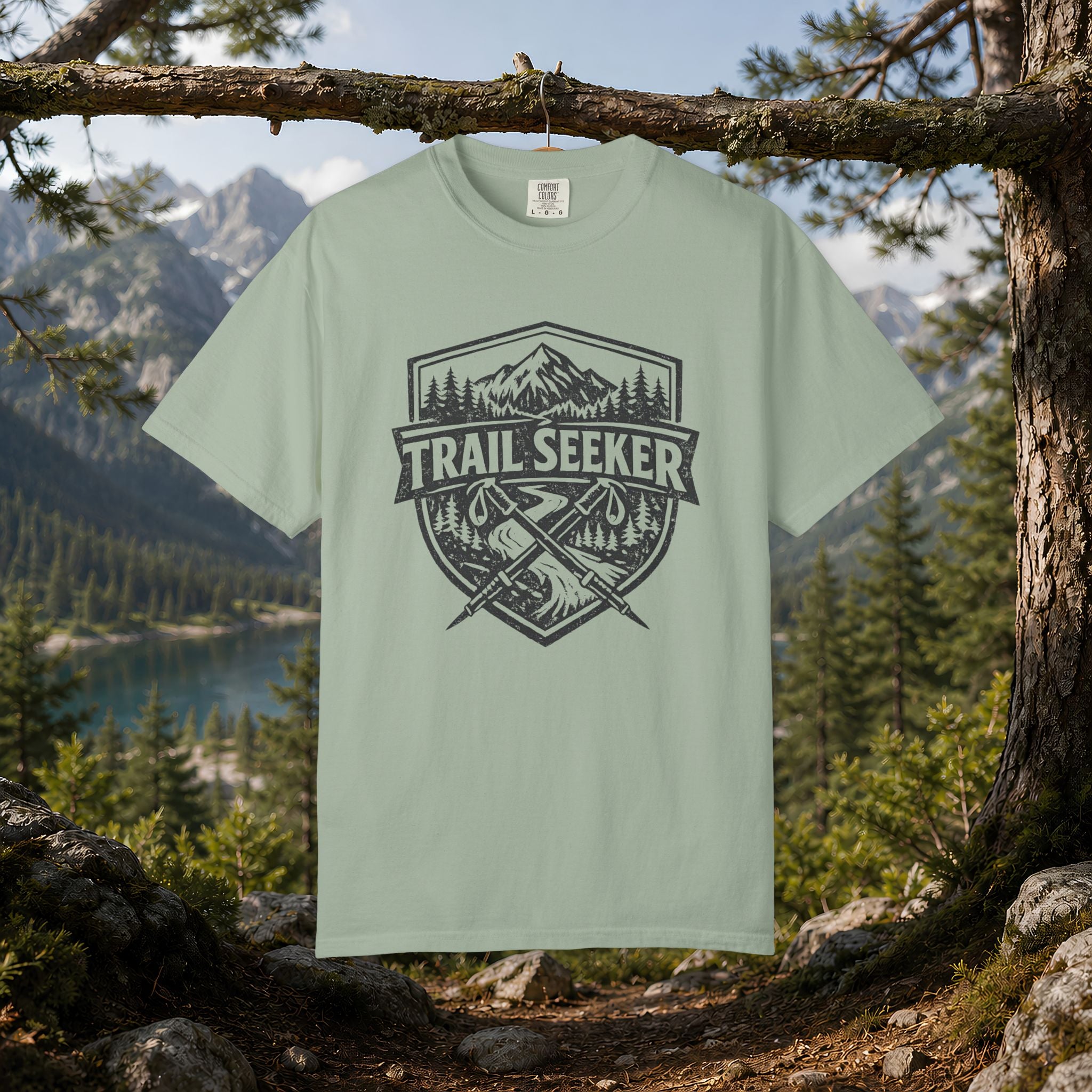 Trail Seeker T‑Shirt — Vintage Mountain Hiking Tee