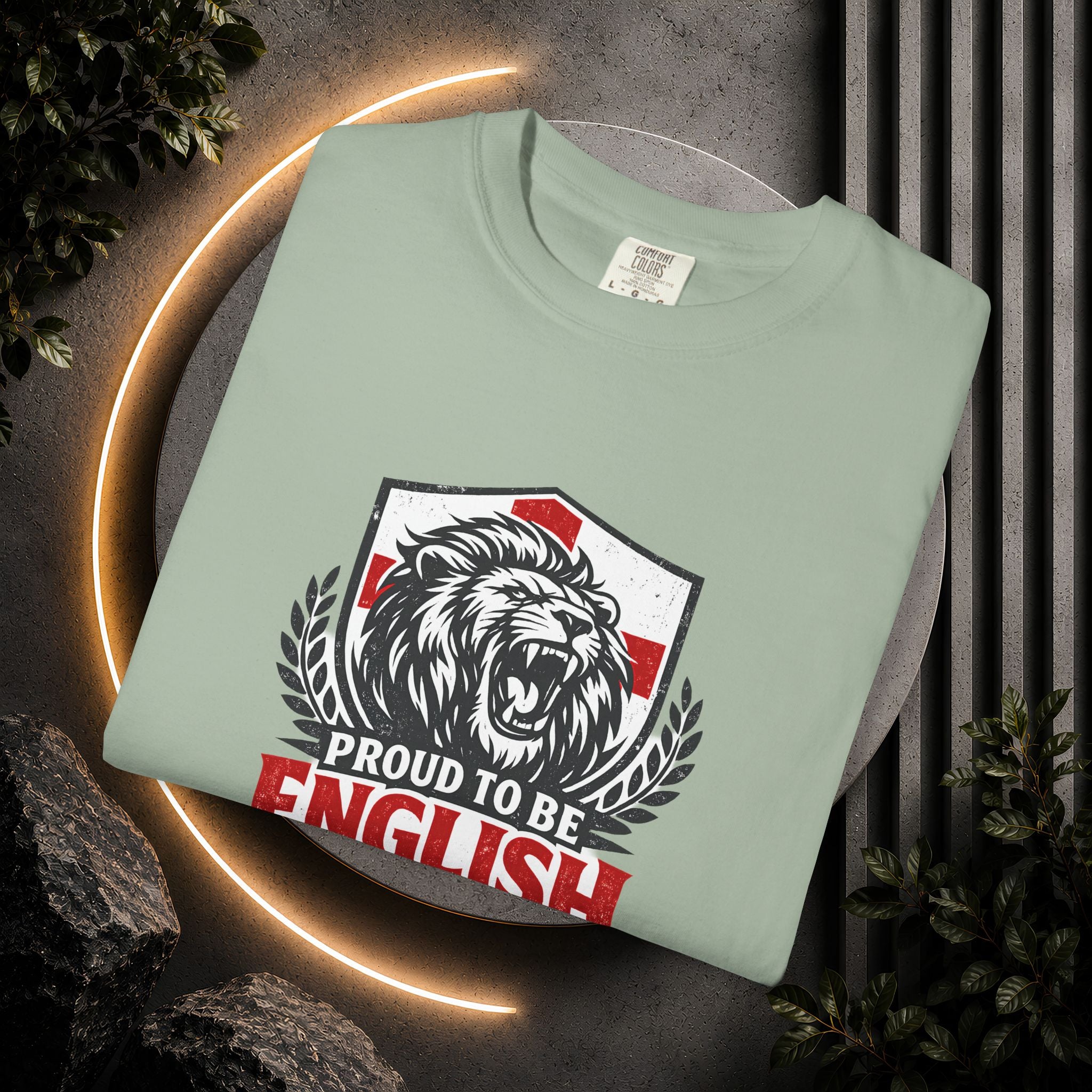 Proud to Be English T-Shirt — Lion Crest Tee