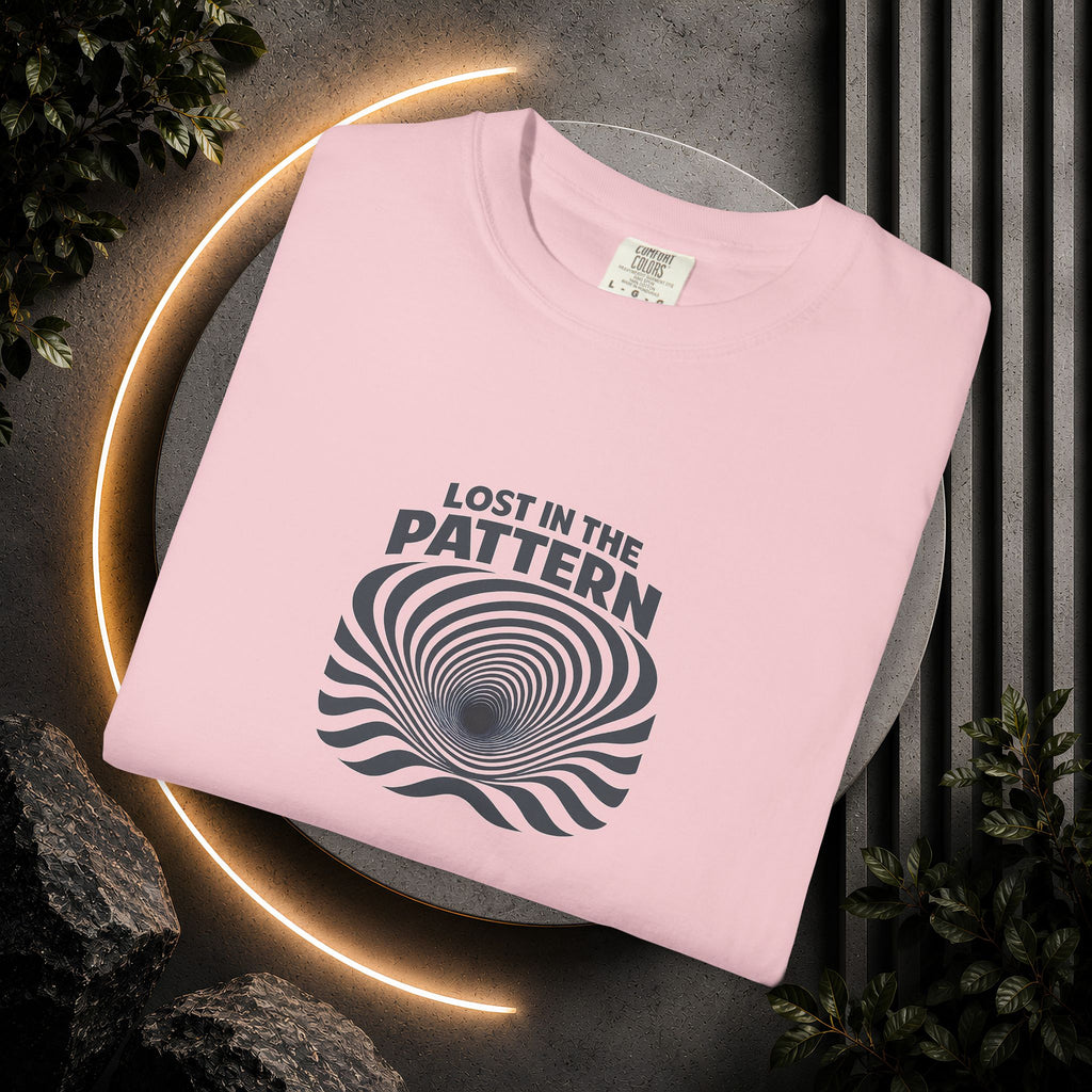 Lost in the Pattern T‑Shirt — Optical Illusion Graphic Tee