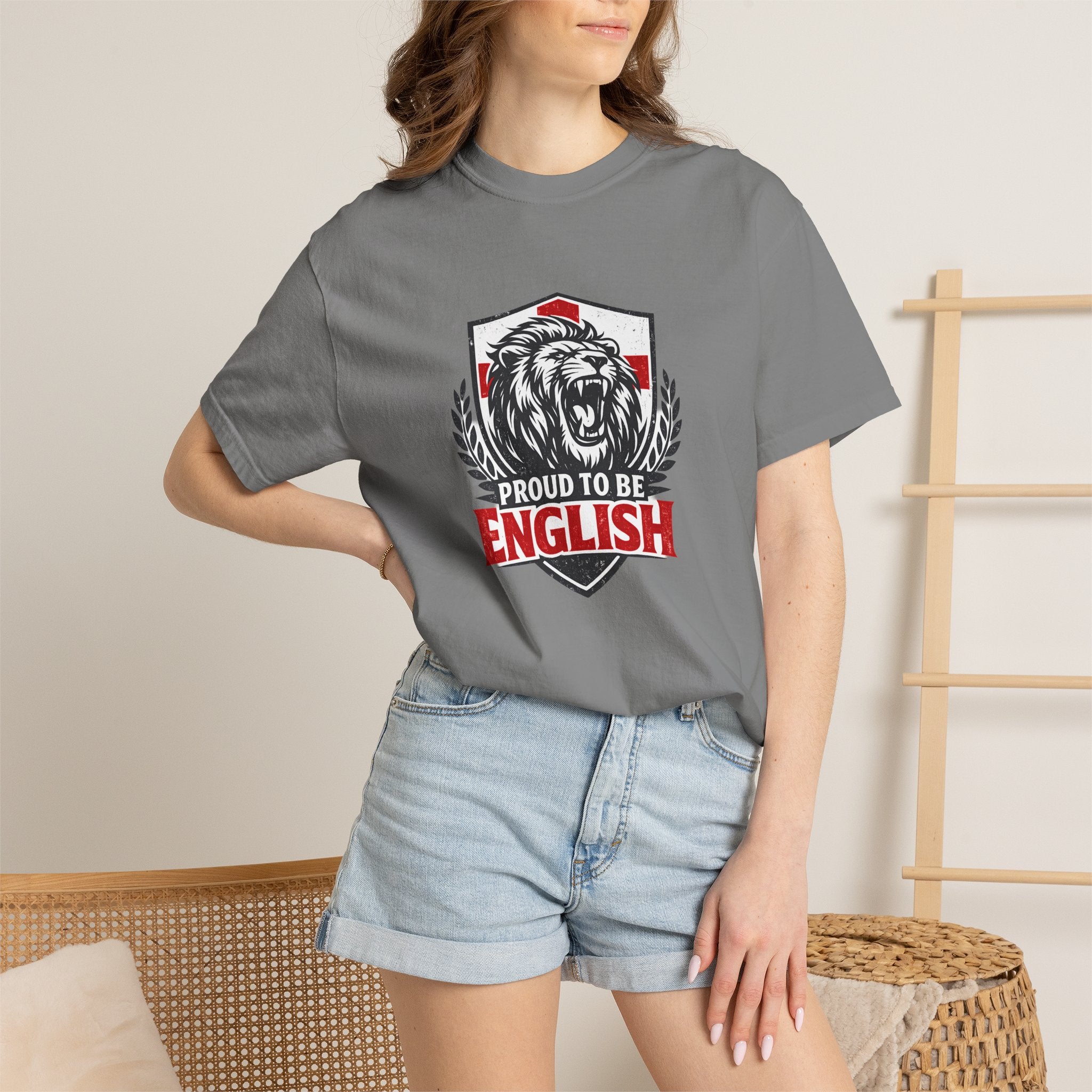 Proud to Be English T-Shirt — Lion Crest Tee