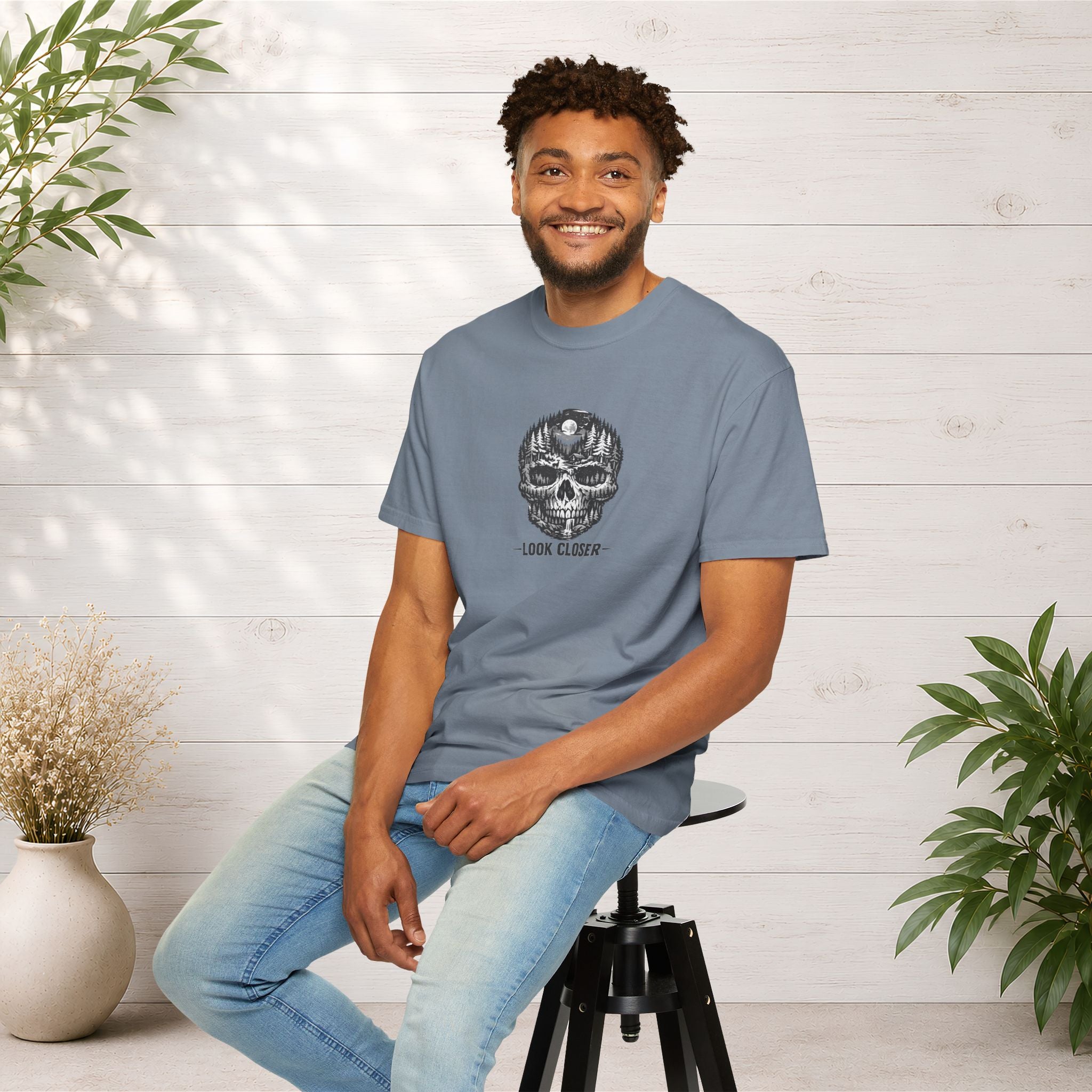 Skull Forest 'Look Closer' Graphic T-Shirt