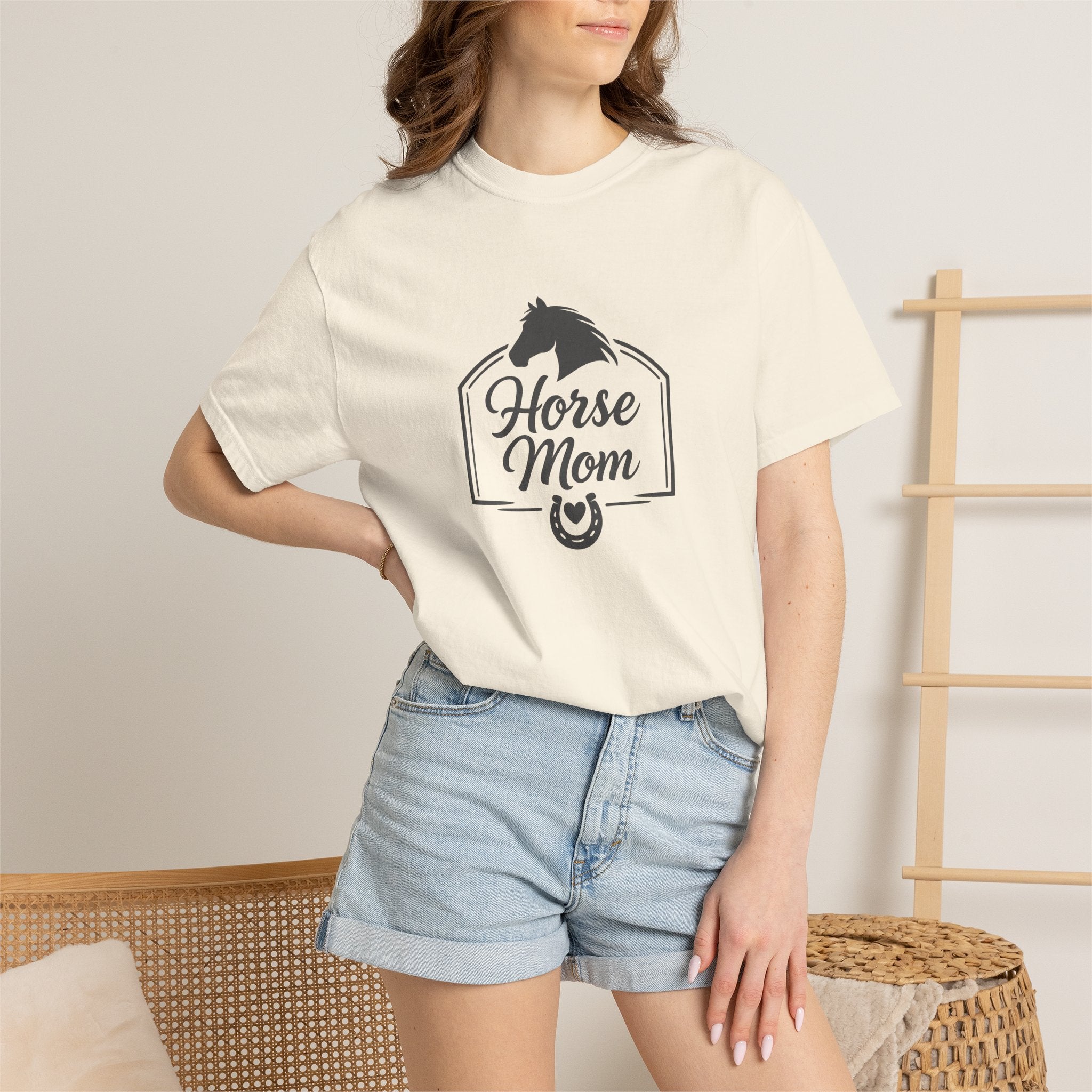Horse Mom T-Shirt — Equestrian Tee with Horse Silhouette & Horseshoe