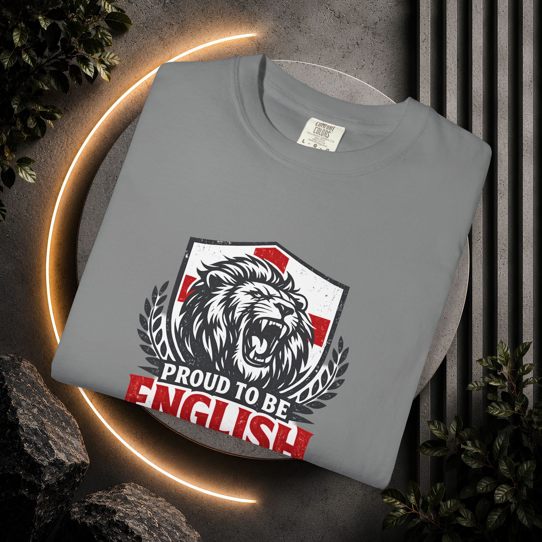Proud to Be English T-Shirt — Lion Crest Tee
