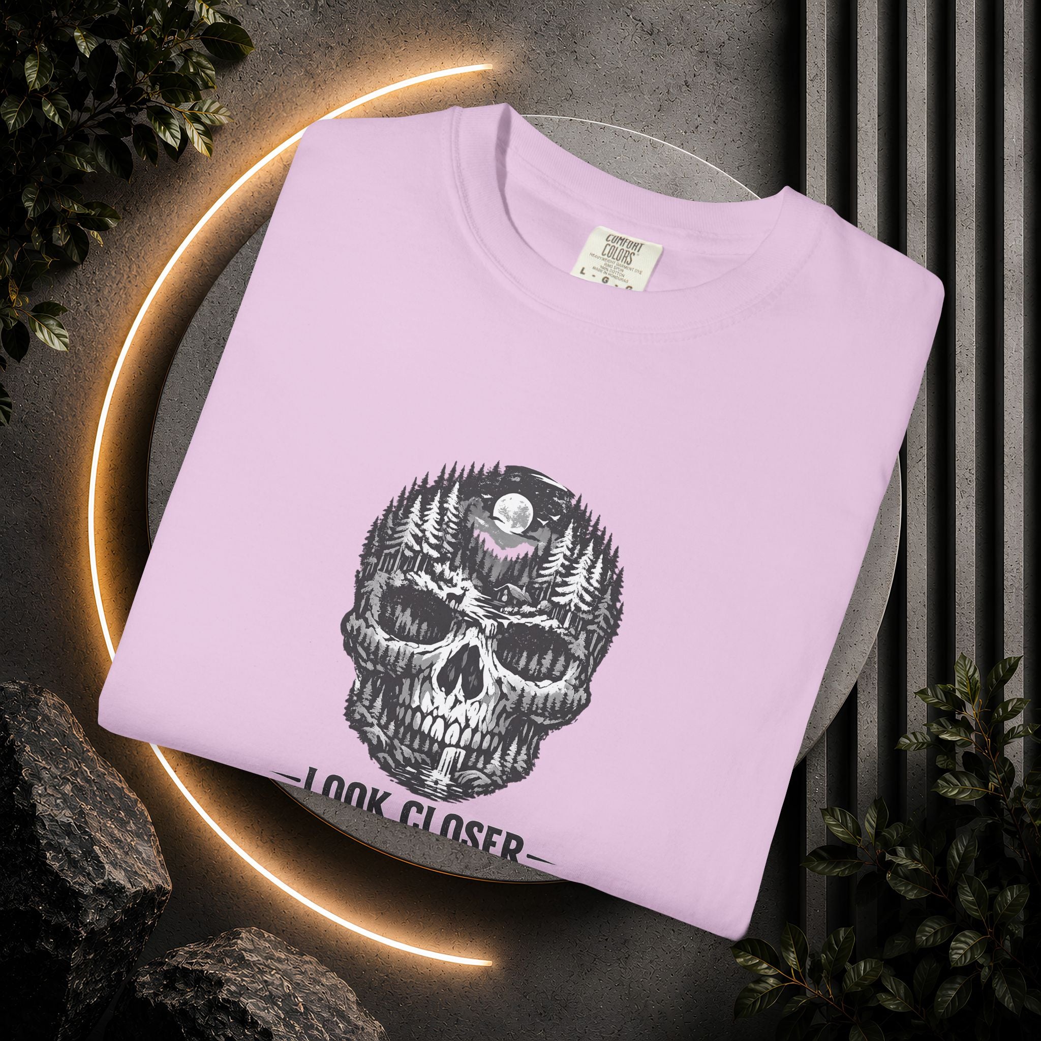 Skull Forest 'Look Closer' Graphic T-Shirt