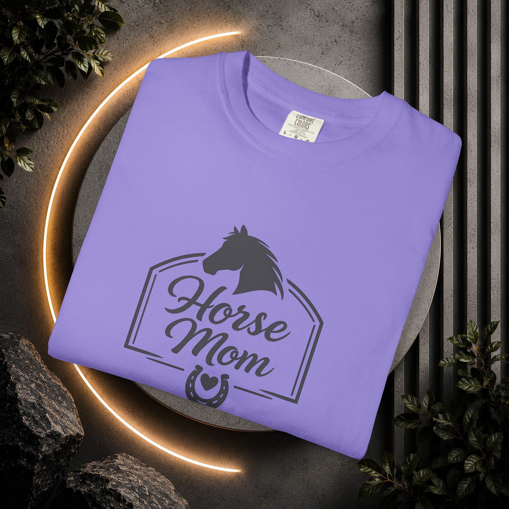 Horse Mom T-Shirt — Equestrian Tee with Horse Silhouette & Horseshoe