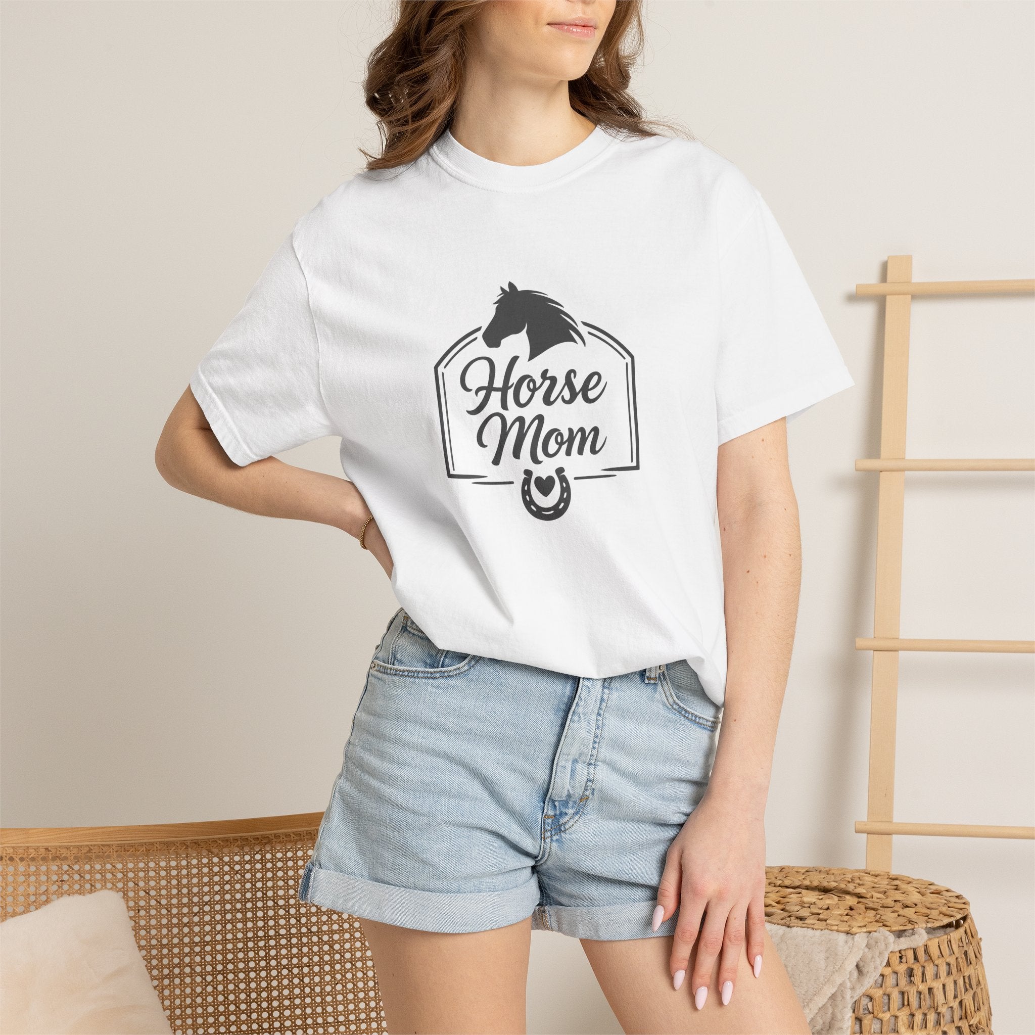 Horse Mom T-Shirt — Equestrian Tee with Horse Silhouette & Horseshoe