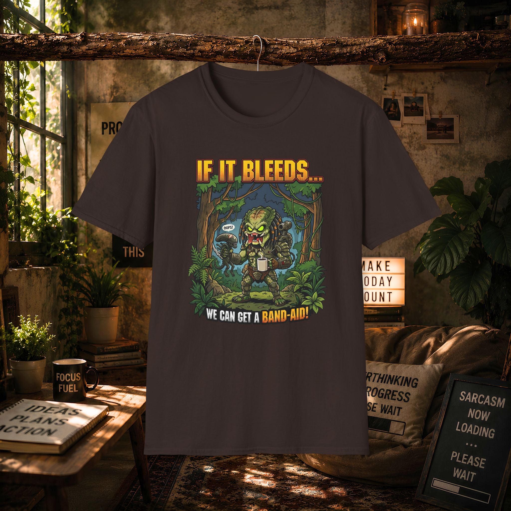 Predator "If It Bleeds" Forest Design T-Shirt | Horror Movie Character