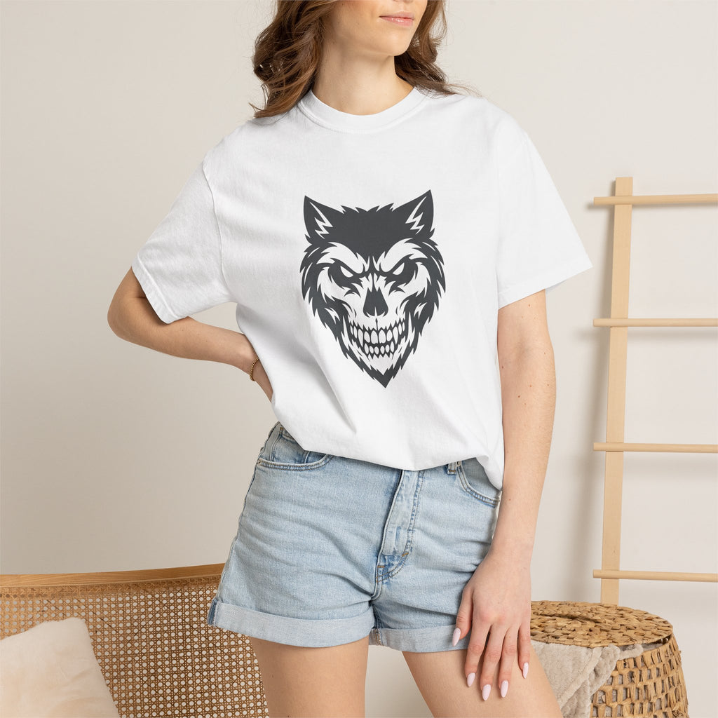 Wolf Skull Graphic T-Shirt — Edgy Horror Animal Tee