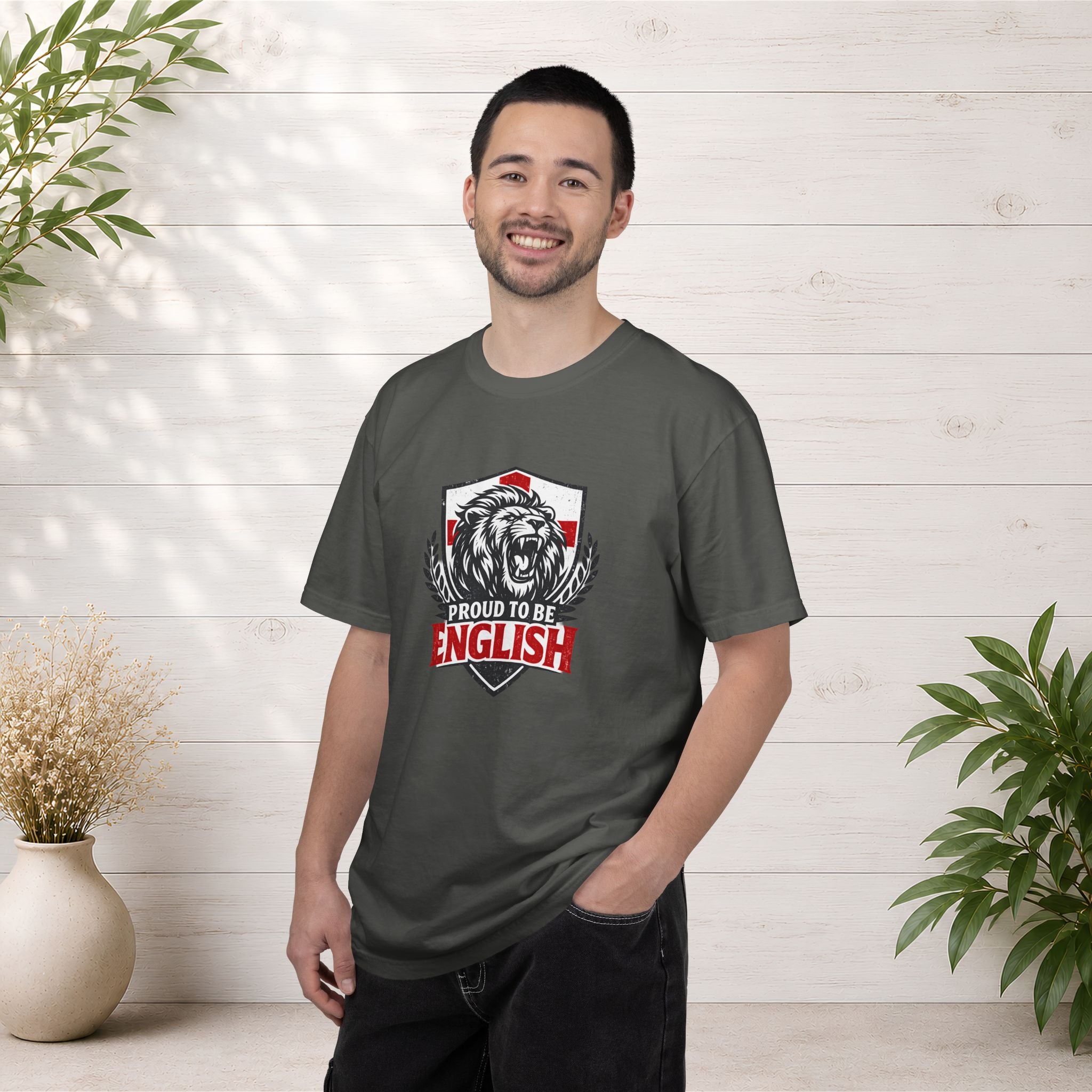 Proud to Be English T-Shirt — Lion Crest Tee
