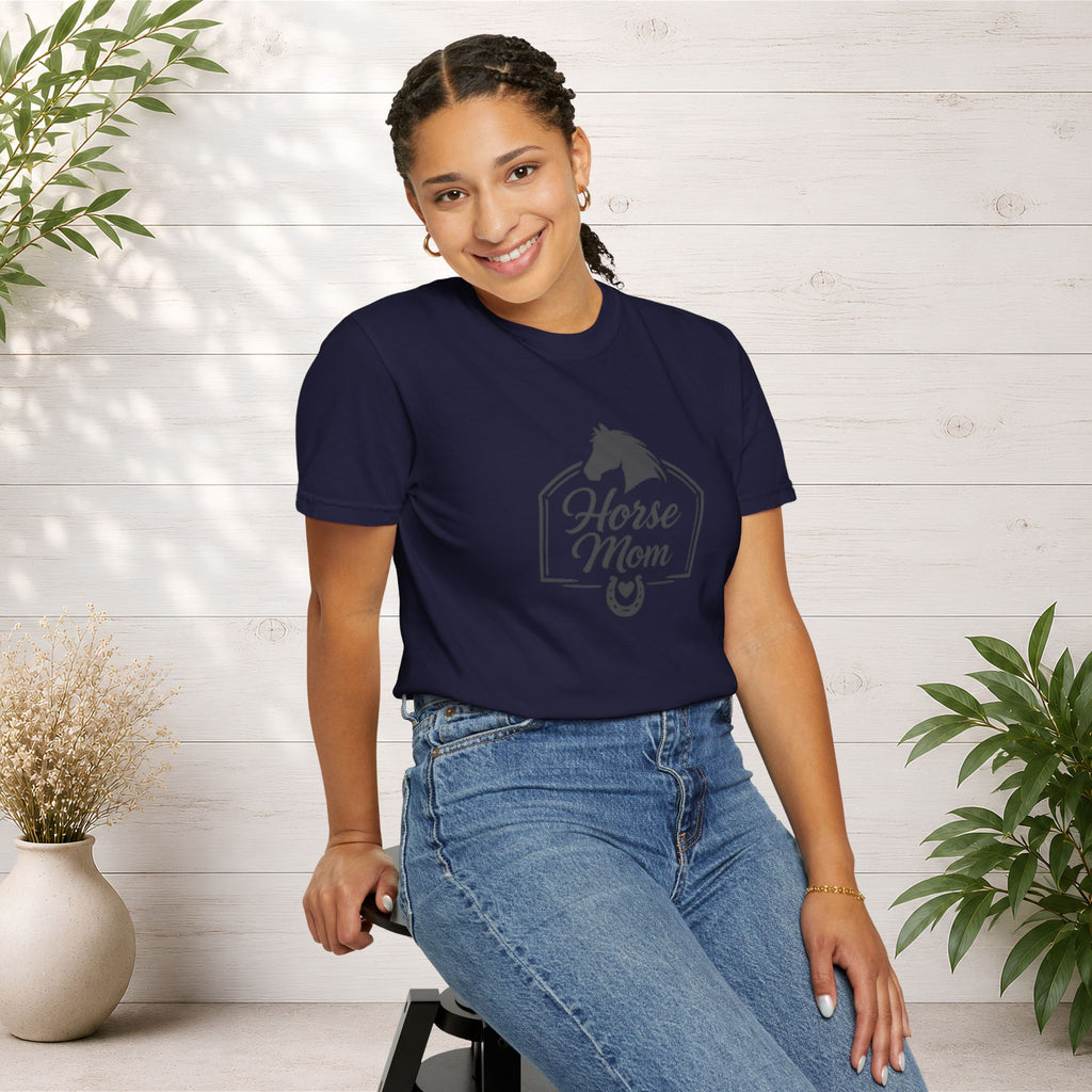 Horse Mom T-Shirt — Equestrian Tee with Horse Silhouette & Horseshoe