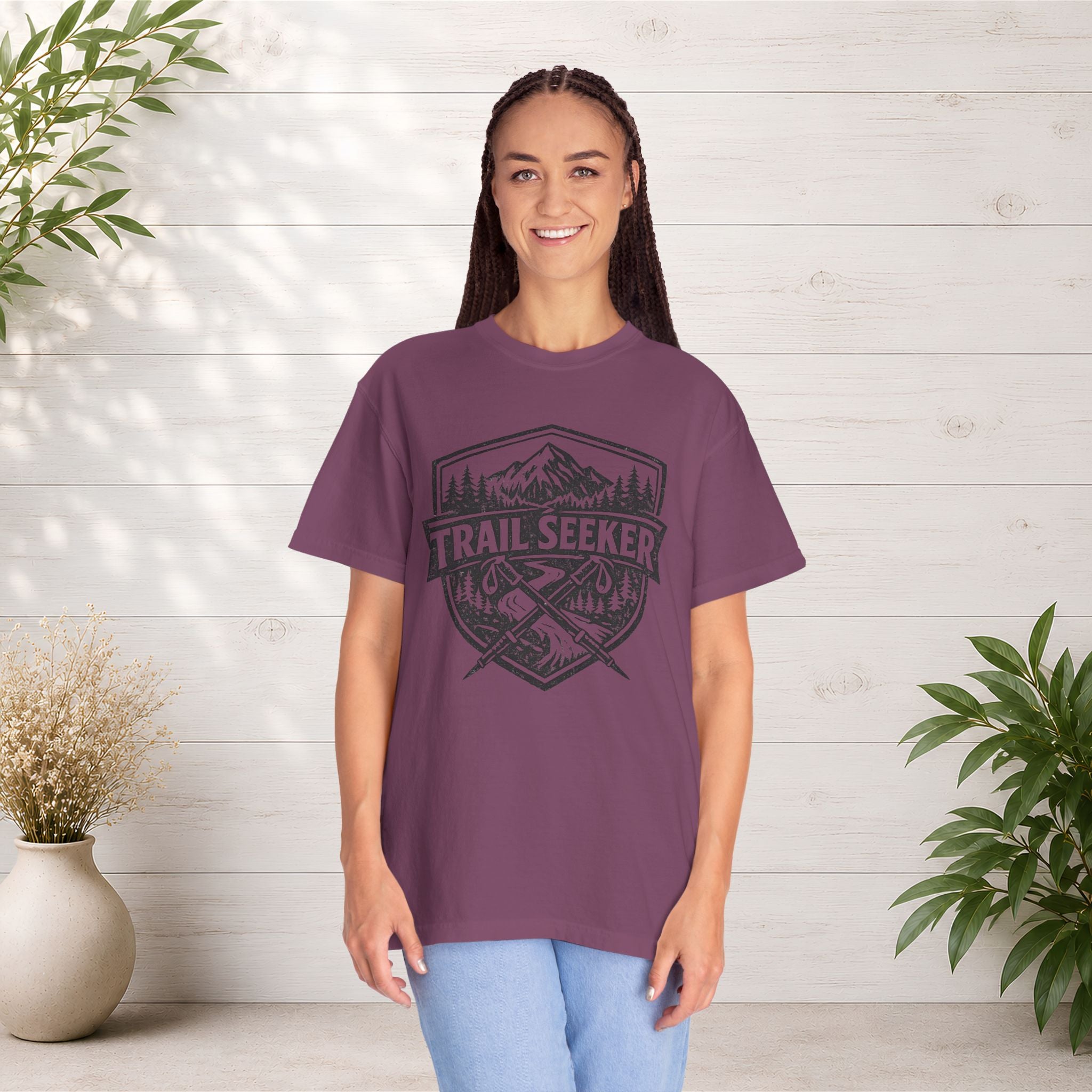 Trail Seeker T‑Shirt — Vintage Mountain Hiking Tee