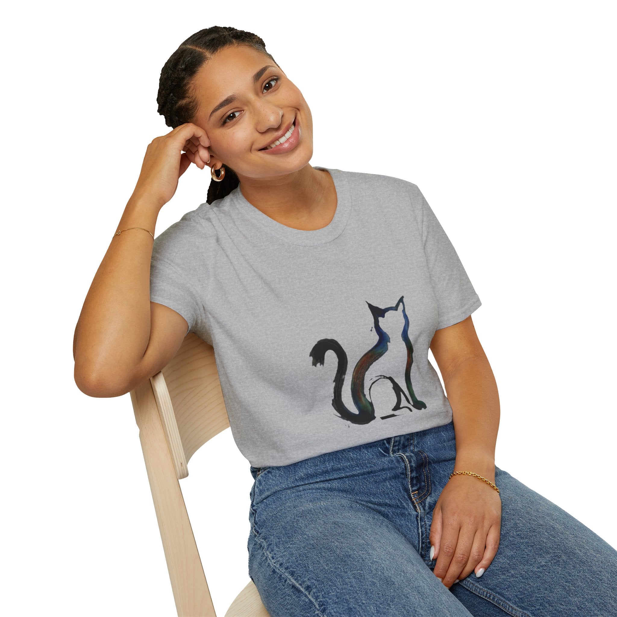 Silhouette Cat Illustration T-Shirt | Minimal Cat Artwork