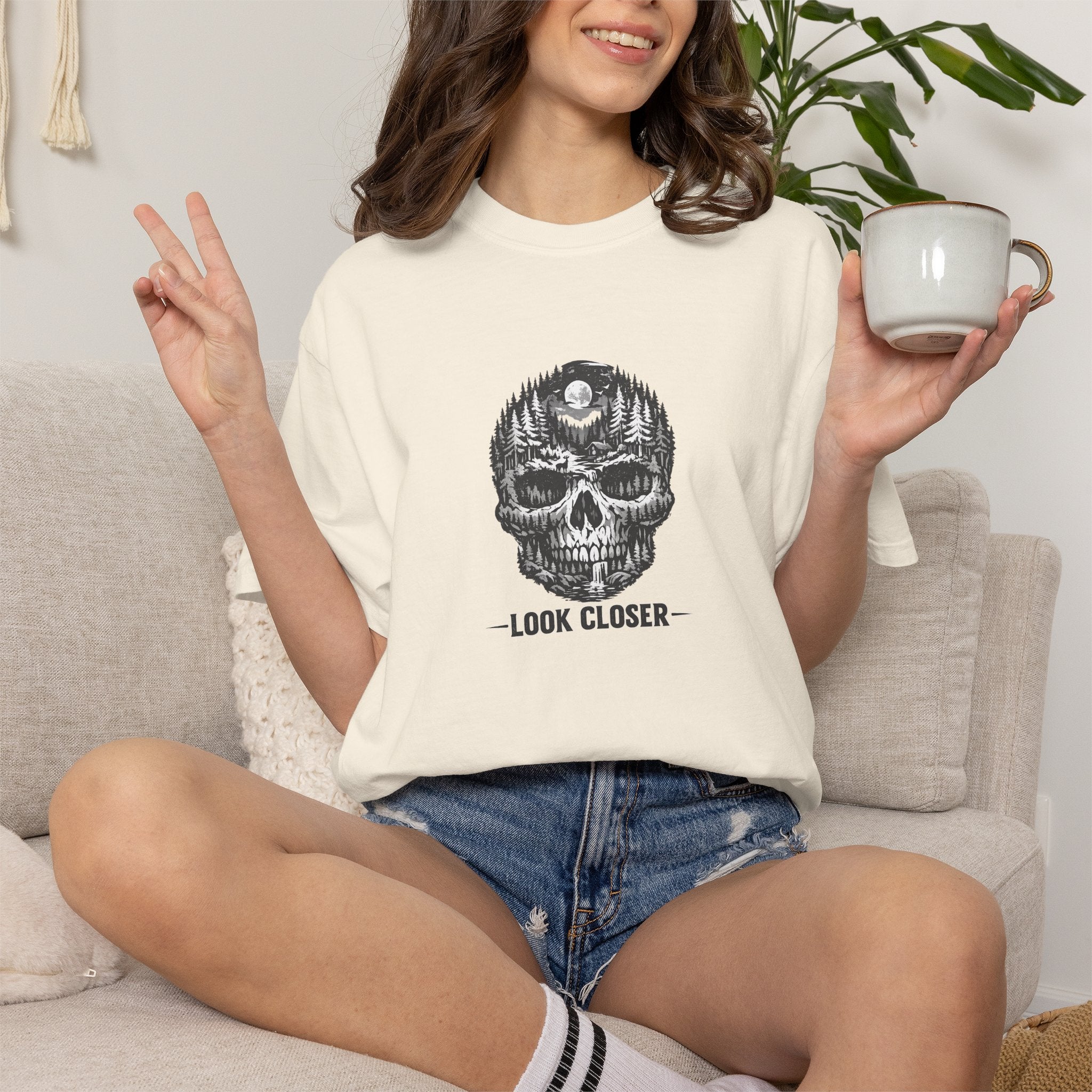 Skull Forest 'Look Closer' Graphic T-Shirt