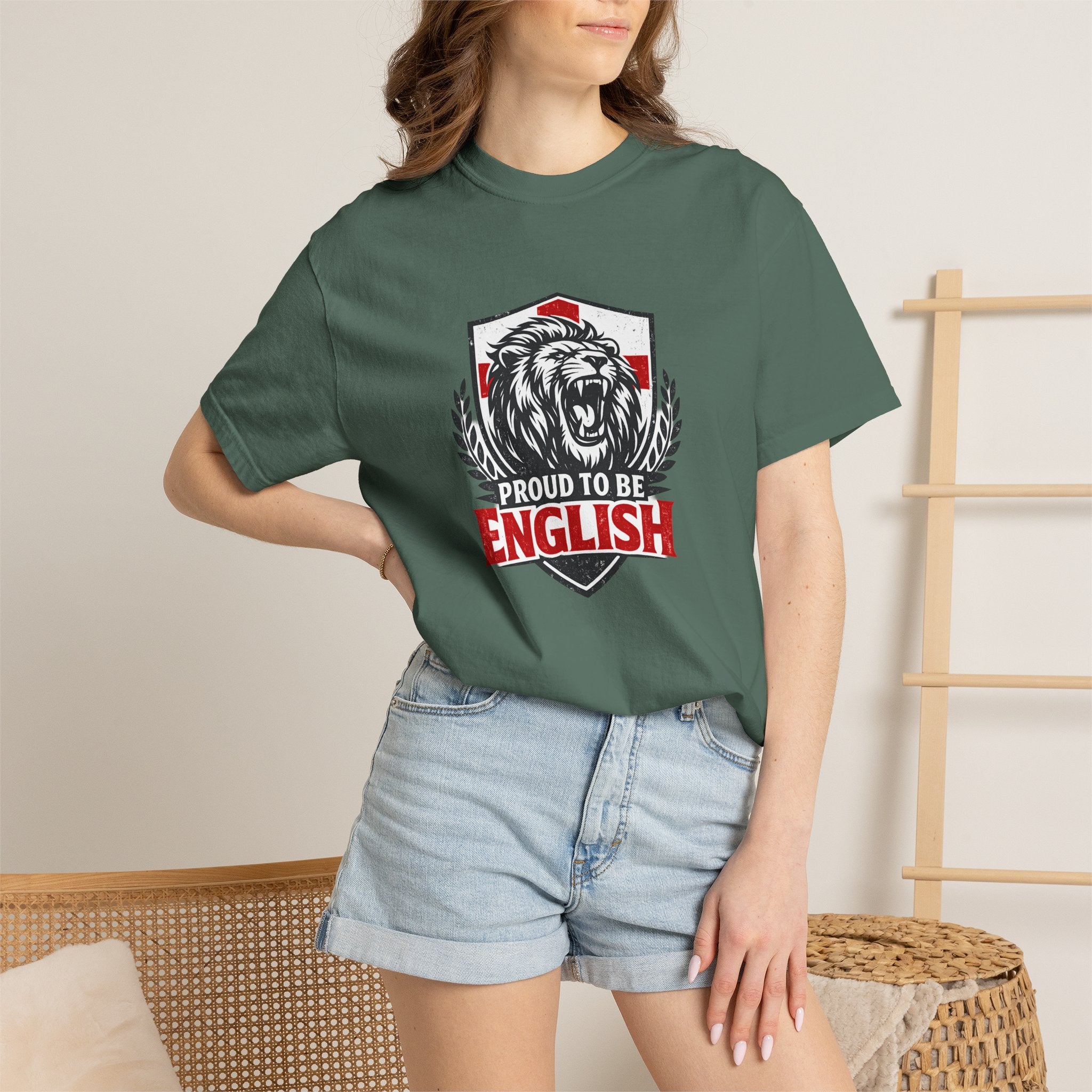 Proud to Be English T-Shirt — Lion Crest Tee